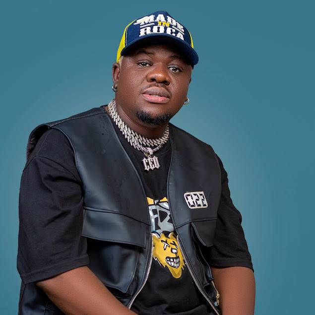 Sini Me Abre Feat. Me Abre - Hora Certa