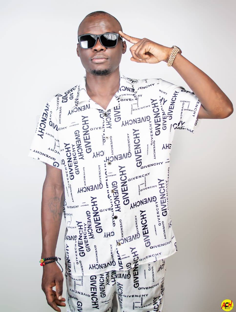 Deaço Dicaprio Feat. Preto Caia - Meti No Gesso